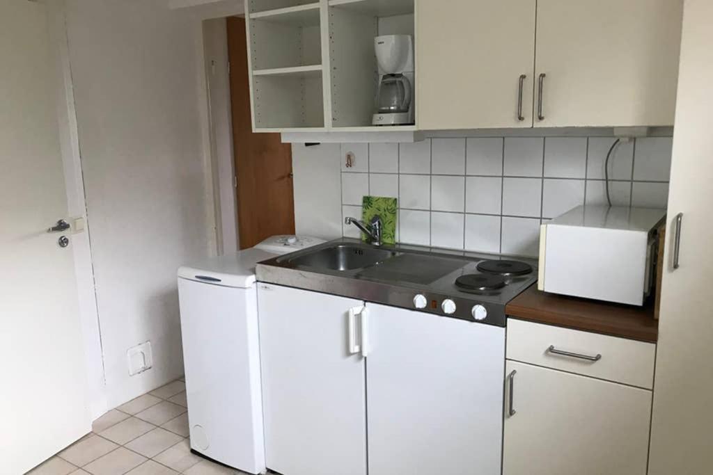 Stroemstad Laegenhet Naera Hav Och Stad Exterior foto