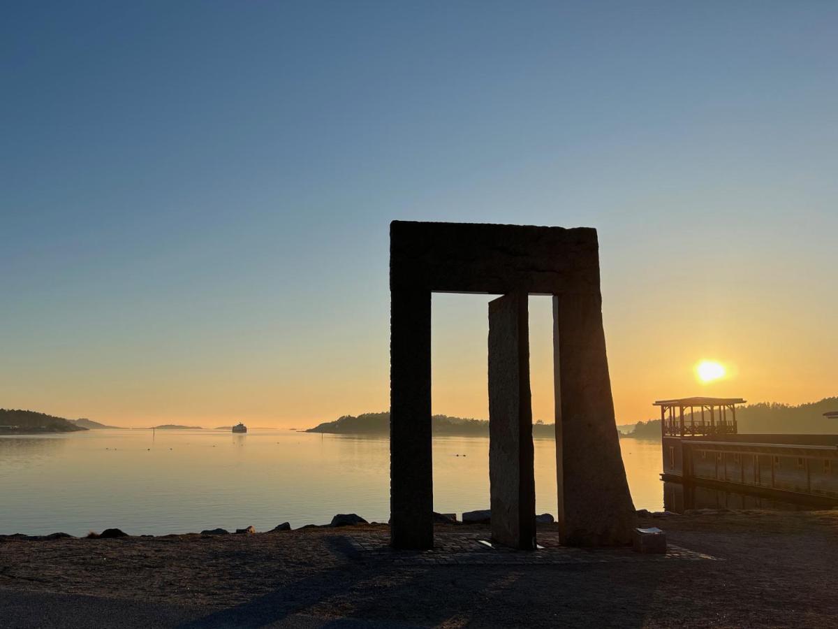 Stroemstad Laegenhet Naera Hav Och Stad Exterior foto